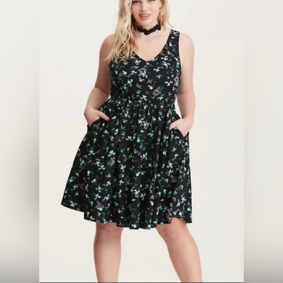 Size 18 Torrid Butterfly Print Dress - Picture 3 of 7